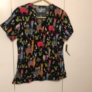 Med Couture 9424 Women’s Size Small Lama V Neck Scrub Top NWT